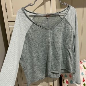 Lizard Thicket top with lime green sleeves NEVER WORN